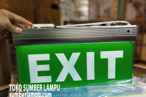 lampu emergency exit